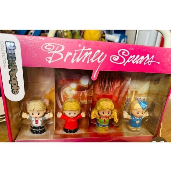 Fisher-Price Little People BRITNEY SPEARS Collector Figures, 4pk - New/ Sealed! - Picture 1 of 12